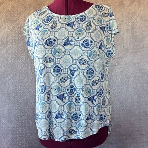 Isaac Mizrahi Light Blue and Navy Printed Short Sleeve Top